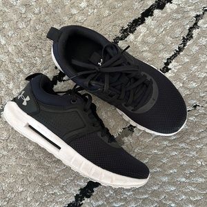 Under Armour HOVR Women Sneakers Size 7